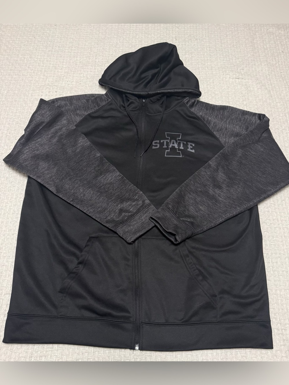 Colosseum Iowa State University black & gray full zip hoodie, XXL.